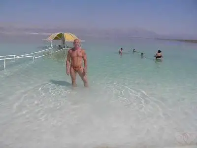 David, 44Польша