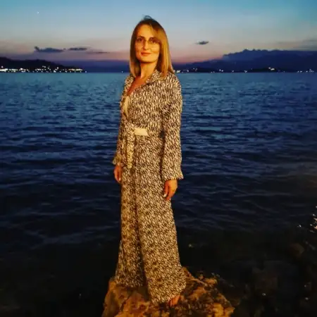 Tatiana, 42Украина 