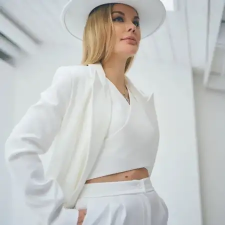 Maria, 42 Греция