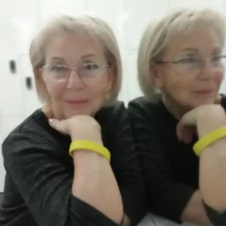 Нина, 74Бат Ям, Израиль 