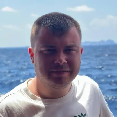 Denis, 33Петах Тиква, Израиль