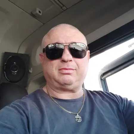 Аркадий, 52Афула, Израиль