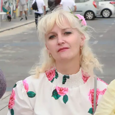 Элла, 51Бат Ям, Израиль