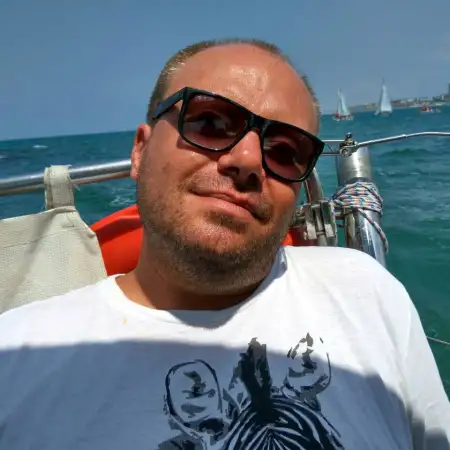 Denis, 48Тель Авив, Израиль 