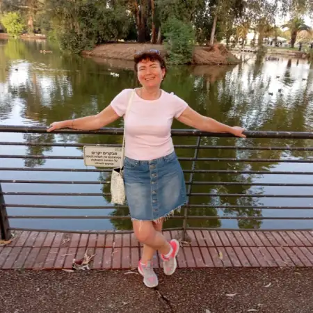 Svetlana, 61США