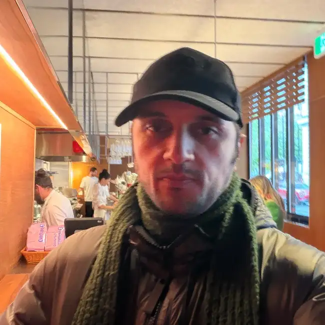 Georgy, 37, Броссард, Канада