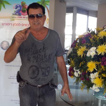Viktor, 70лет Израиль, Петах Тиква хочет встретить на сайте знакомств  