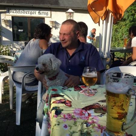 Мтхаил,  53 года Германия, Берлин хочет встретить на сайте знакомств   