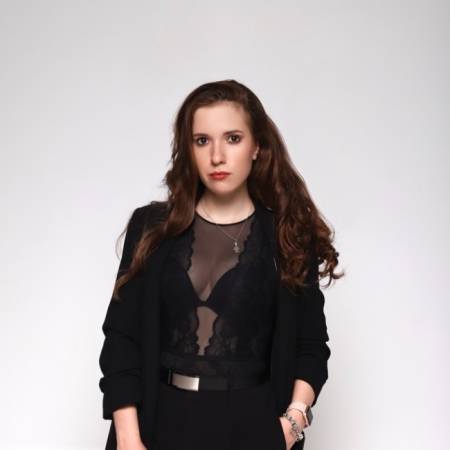 Elizaveta,  24 года Россия,  желает найти на еврейском сайте знакомств Мужчину