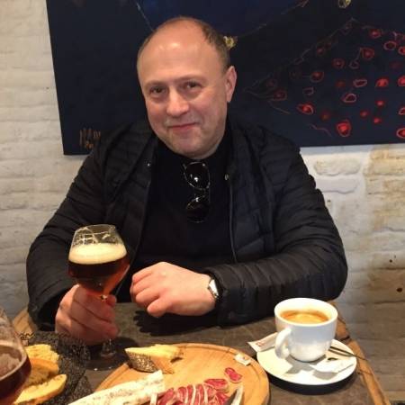 Вадим,58лет Россия, Санкт-Петербург,  хочет встретить на сайте знакомств Женщину 