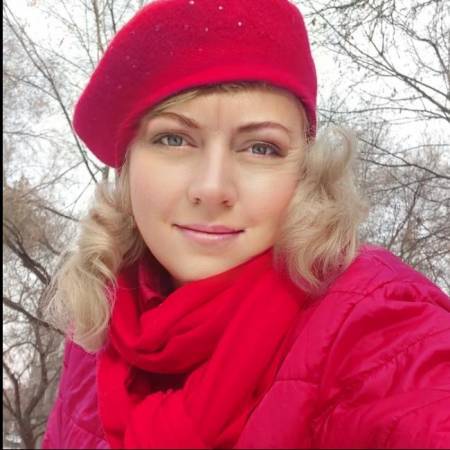 TALINA, 52 года Казахстан хочет встретить на сайте знакомств  Мужчину 