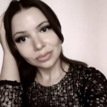 Елена, 32 года Россия, Москва,  хочет встретить на сайте знакомств  Мужчину 