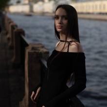 Anna, 25 лет Россия, Санкт-Петербург,  хочет встретить на сайте знакомств  Мужчину 