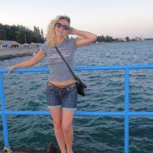 Татьяна, 47 лет Украина  ищет для знакомства  