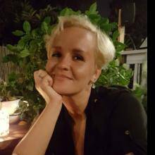Ольга, 45 лет Украина хочет встретить на сайте знакомств   